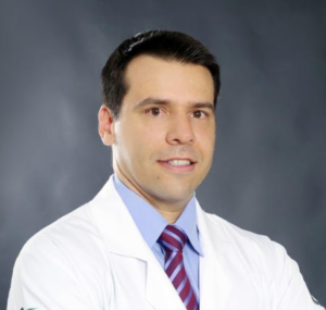 Dr. Carlos Macedo